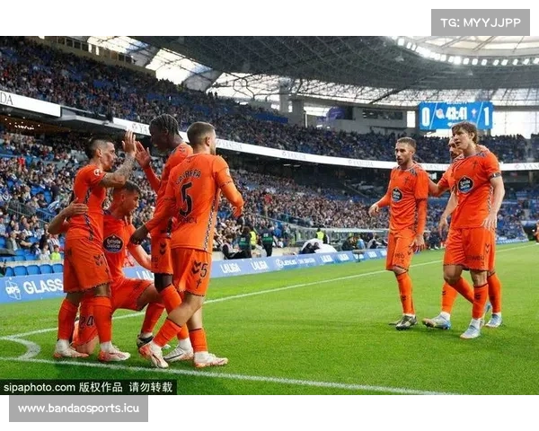 罗马诺曝拉杜将与塞尔塔签约至2029年 转会正式完成 罗马诺曝拉杜将与塞尔塔签约至2029年 转会正式完成