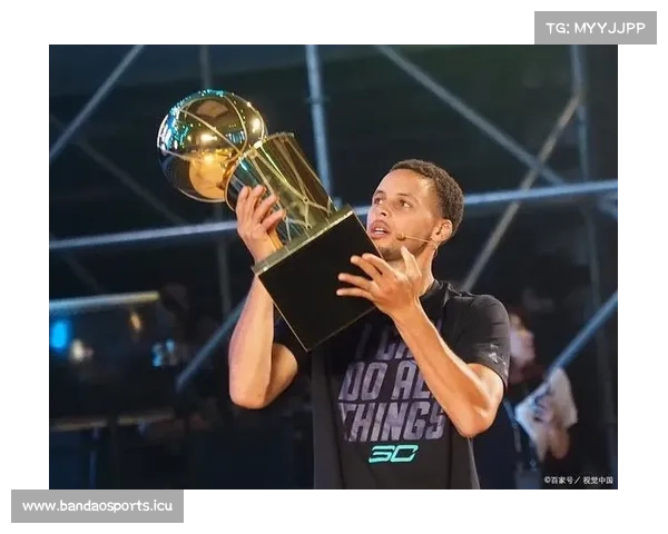 库里突然退赛，欧冠前的续约危机